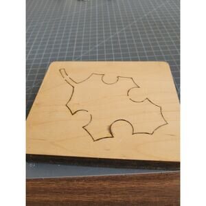 AccuCut oak leaf die L1001L